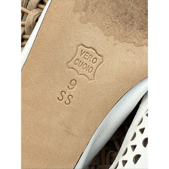 VANELI Slip-on Oxfords Womens 9 SS Narrow White Soft Leather Low Heels Cut Out - Picture 11 of 16